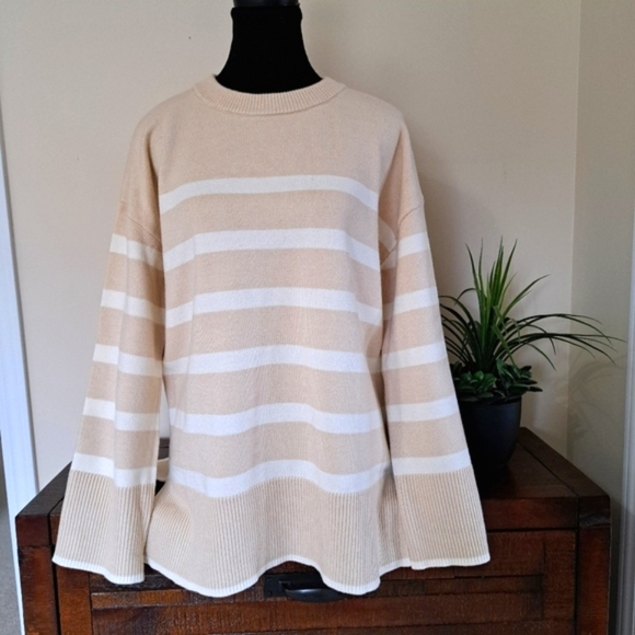 New! Matty M Tunic Sweater Women's Small Cream Beige Striped Knit Oversized - Picture 3 of 16